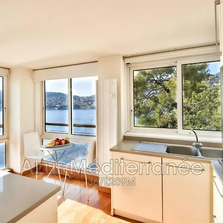 Cap-Ferrat Waterfront Villa-Private Sea Access Villa