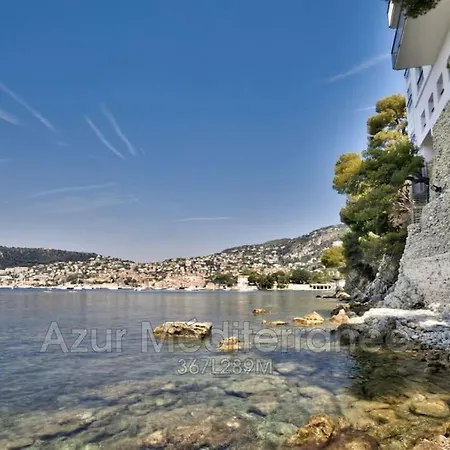 Cap-Ferrat Waterfront Villa-Private Sea Access *