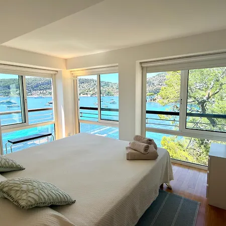 Cap-ferrat Waterfront Villa-private Sea Access * Saint-Jean-Cap-Ferrat
