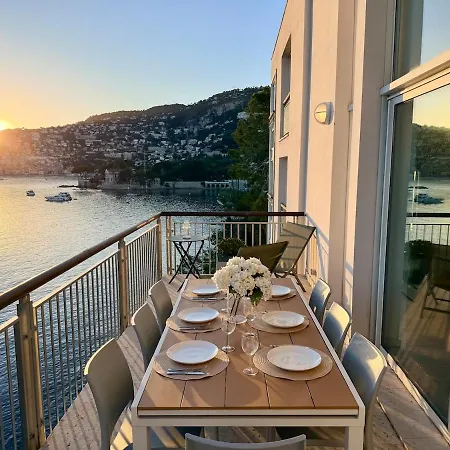 Cap-ferrat Waterfront Villa-private Sea Access Villa