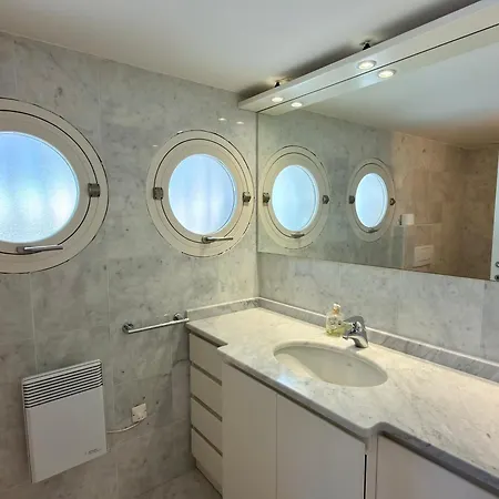 Cap-ferrat Waterfront Villa-private Sea Access Villa Saint-Jean-Cap-Ferrat